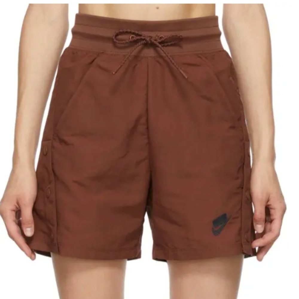 Nike Sportswear NSW Women's Shorts  Dark Pony/Black  Snap buttons sides Brown